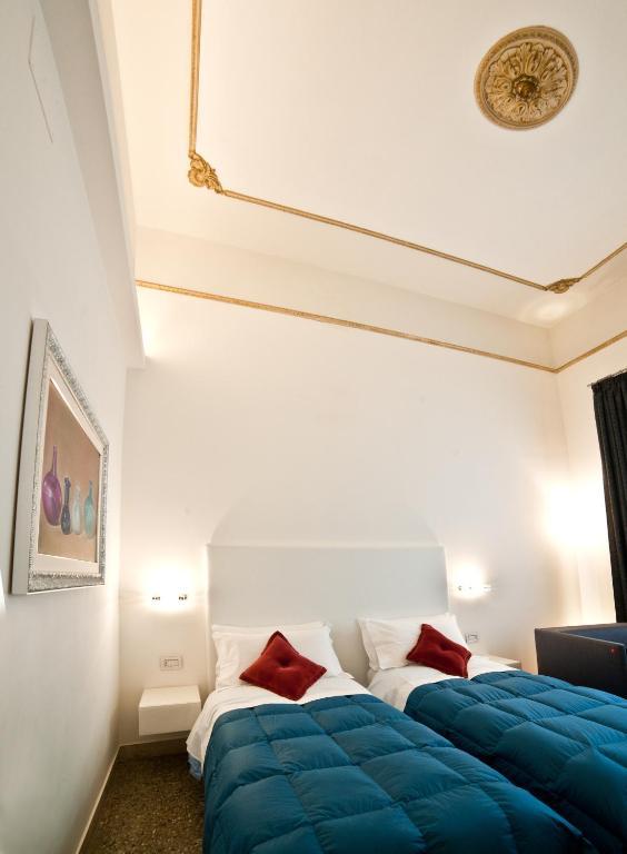 レッジョ・ディ・カラブリア Town House Cavour Bed & Breakfast 部屋 写真
