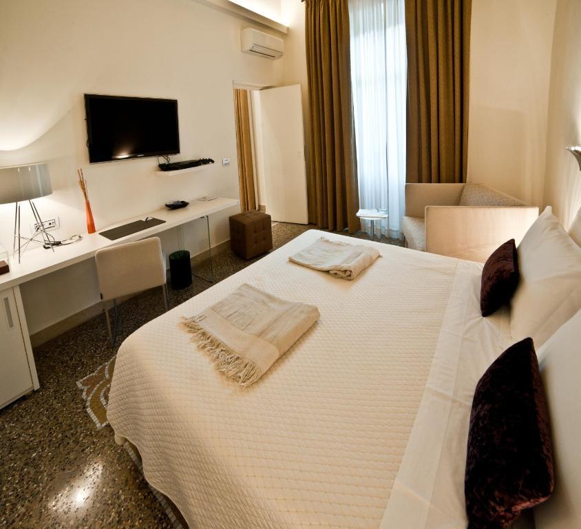 レッジョ・ディ・カラブリア Town House Cavour Bed & Breakfast 部屋 写真