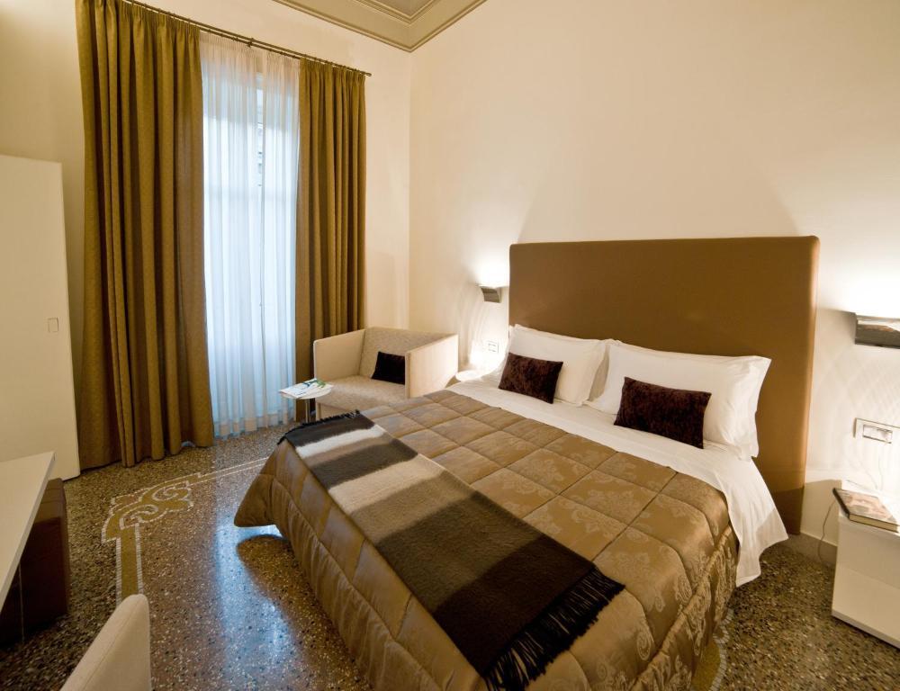 レッジョ・ディ・カラブリア Town House Cavour Bed & Breakfast 部屋 写真